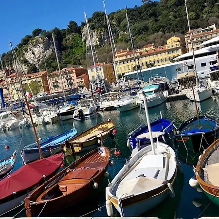Διαμέρισμα Au Port De Et Des Plages *